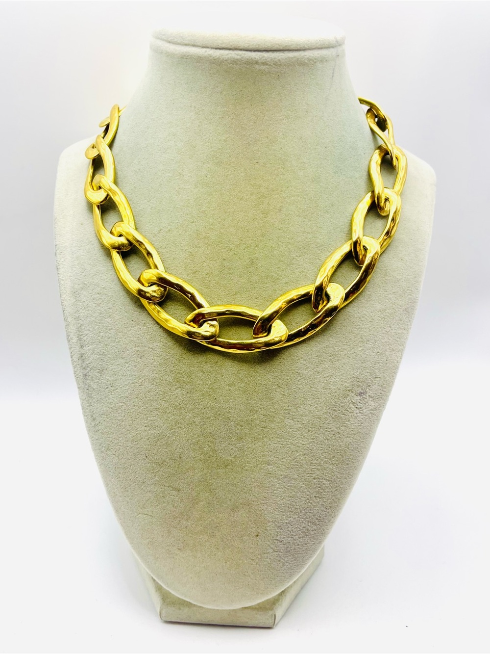 Brushed Gold Tone Chunky Link Choker Necklace - Women Jewelry. 17 inch